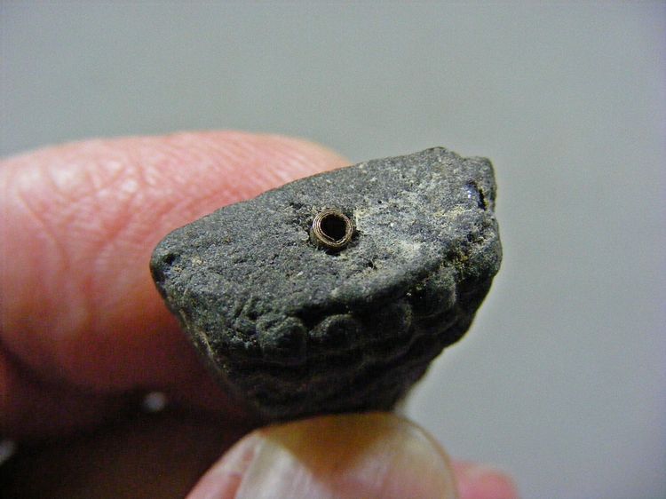 เก่าๆ หลวงปู่ทวดเนื้อว่านฝังตะกรุด  รูปที่ 7