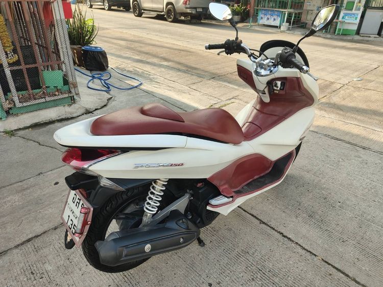 🛵ยังไงก็ขาย PCX 150 ปี 56 เครื่องดี สีสวย สตาร์ทมือ(บังคับโอน) เล่มชุดโอนครบ+เปลี่ยนถ่ายน้ำมันเครื่องฟรี ส่งฟรี30 ก.ม รูปที่ 7