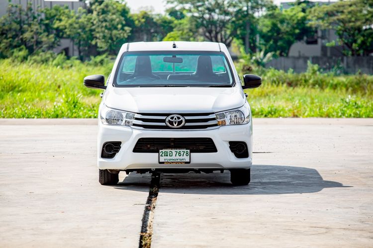 Toyota Hilux Revo 2017 2.4 J Plus Pickup ดีเซล เกียร์ธรรมดา ขาว รูปที่ 2