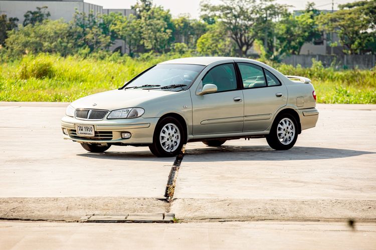 Nissan Sunny 2002 1.6 GL Neo Sedan เบนซิน ไม่ติดแก๊ส เกียร์อัตโนมัติ น้ำตาล รูปที่ 3