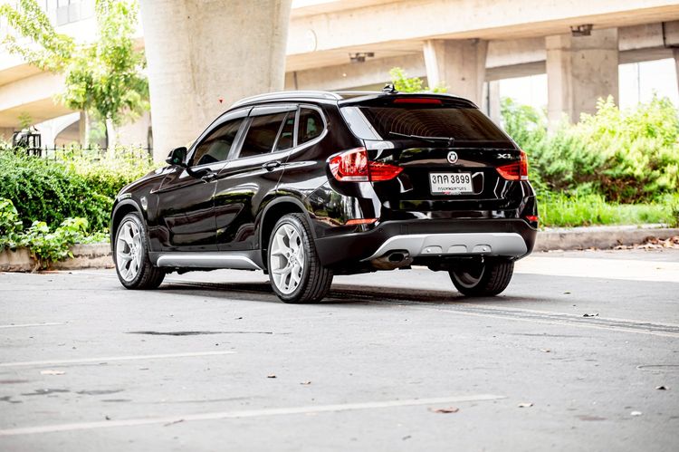 BMW X1 2014 2.0 sDrive20d xLine Pickup ดีเซล เกียร์อัตโนมัติ ดำ รูปที่ 4