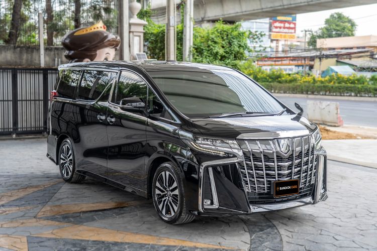 TOYOTA ALPHARD 2.5 SC Package  สีดำ ปี2021แท้  เลขไมล์เพียง 64,xxx กม.  เจ้าของเดียว เจ้าของดูแลอย่างดี ดูแลเช็คระยะต่อเนื่อง รถสวยสภาพใหม่