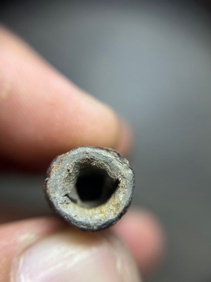 ตะกรุดสี่เสาหลวงพ่อกลั่นวัดพญาติการาม ยาว 4.6 นิ้ว(มีสินค้าหลายรายการกดเข้ามาดูในโปรไฟล์ได้เลยครับ) รูปที่ 8