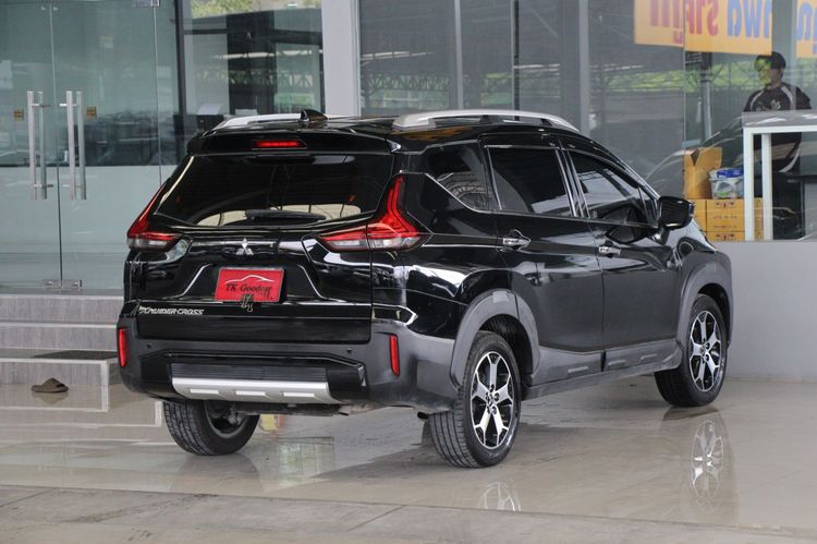 Mitsubishi Xpander 2020 1.5 Cross Utility-car เบนซิน ไม่ติดแก๊ส เกียร์อัตโนมัติ ดำ รูปที่ 2