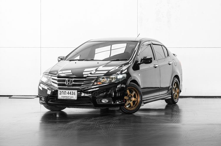 Honda City 2013 1.5 V Sedan เบนซิน ไม่ติดแก๊ส เกียร์อัตโนมัติ ดำ