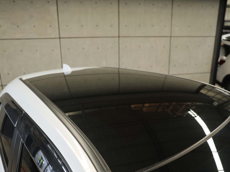 Honda HR-V 2023 1.5 e:HEV RS Utility-car ไฮบริด ไม่ติดแก๊ส เกียร์อัตโนมัติ ขาว รูปที่ 3