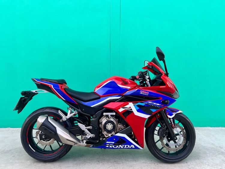 Honda CBR500R สีแดง ปี2017
