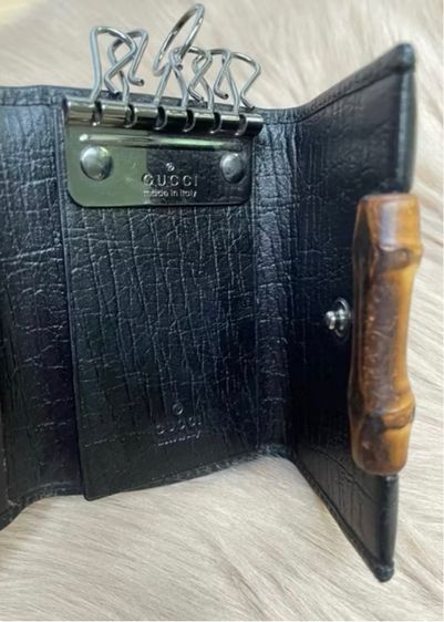 Gucci 6 key case GG canvas bamboo black มือสอง ของแท้ รูปที่ 4