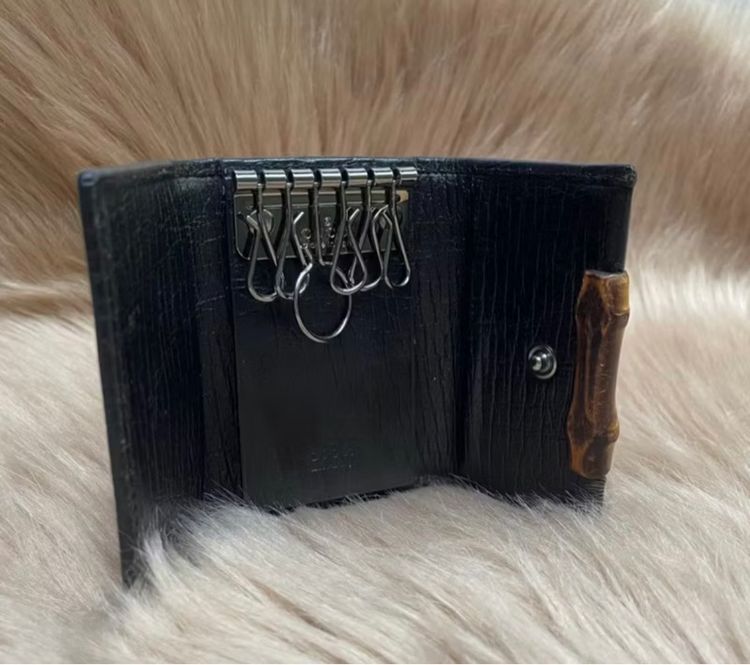Gucci 6 key case GG canvas bamboo black มือสอง ของแท้ รูปที่ 3