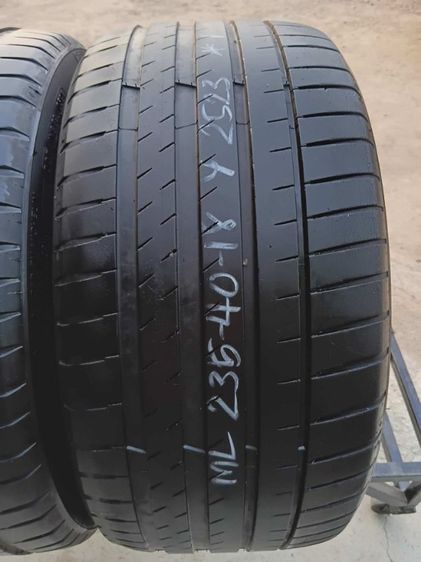 ยางคู่ มิชลิน 235-40-18 ปี23-24 รูปที่ 2