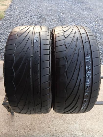 ยางคู่ TOYO TR1 235-40-18 ปี3622 รูปที่ 4