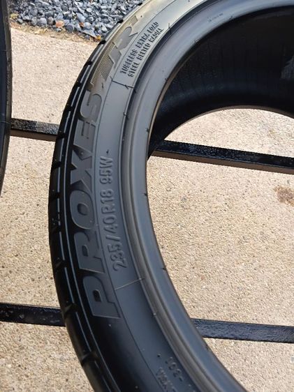 ยางคู่ TOYO TR1 235-40-18 ปี3622 รูปที่ 5