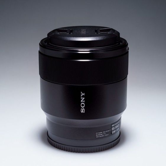 Sony FE 50 f2.8 macro สภาพสวยครบกล่อง แถม BW xs pro filter และ Tilta Focus Gearring รูปที่ 4