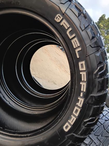 ยางชุด ออฟโรด 275-55-20 สภาพดี มี2ชุดให้เลือก รูปที่ 2