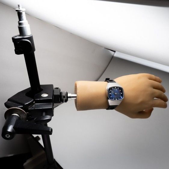 หุ่นมือซิลิโคนสำหรับถ่ายภาพสินค้า รูปที่ 4