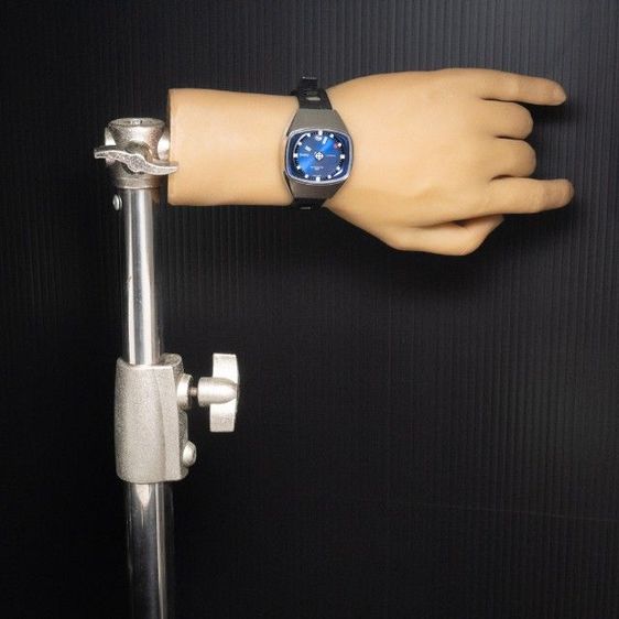 หุ่นมือซิลิโคนสำหรับถ่ายภาพสินค้า รูปที่ 3