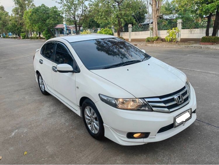 Honda City 2013 1.5 V i-VTEC Modulo Sedan เบนซิน เกียร์อัตโนมัติ ขาว รูปที่ 3