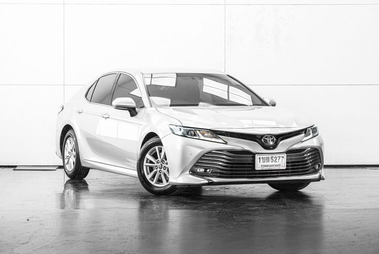 Toyota Camry 2020 2.0 G Sedan เบนซิน ไม่ติดแก๊ส เกียร์อัตโนมัติ เทา รูปที่ 2