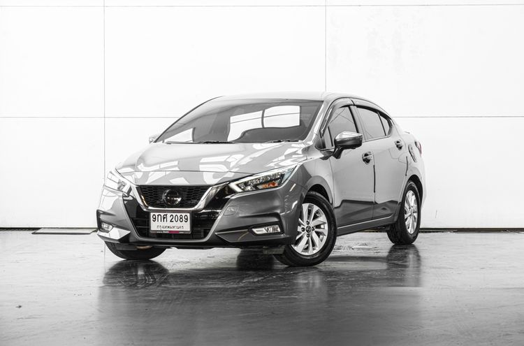 รถ Nissan Almera 1.0 V สี เทา