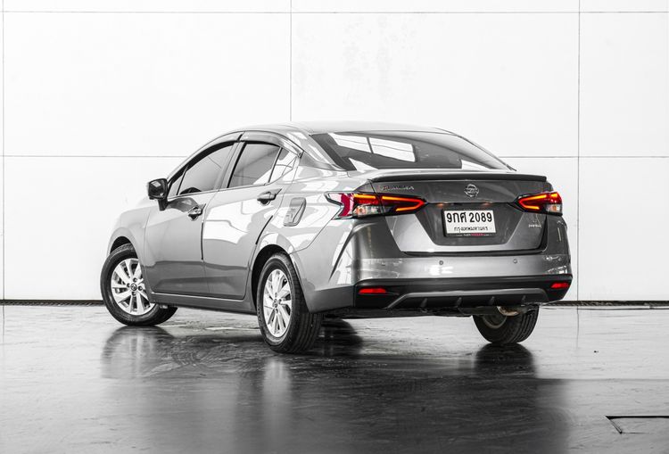Nissan Almera 2020 1.0 V Sedan เบนซิน ไม่ติดแก๊ส เกียร์อัตโนมัติ เทา รูปที่ 4