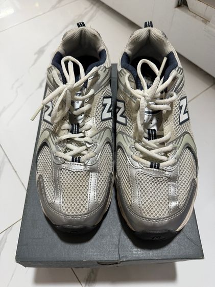 new balance รูปที่ 2