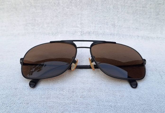 แว่นตาเยอรมันตะวันตกผู้ให้กำเนิดเลนส์กระจกพระเจ้า CARL ZEISS JENA โมเดลอะเวียร์เตอร์–สี่เหลี่ยมนักบิน–สิงห์ดำ เลนส์กระจกคริสตัล ออริจินัล CARL ZEISS JENA สีน้ำตาล–สว่าง...Authentic Vintage CARL ZEISS JENA handcrafted in West Germamy รูปที่ 8