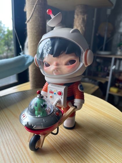 POP MART Hirono Search for Aliens รูปที่ 4