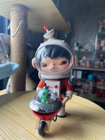 POP MART Hirono Search for Aliens รูปที่ 6