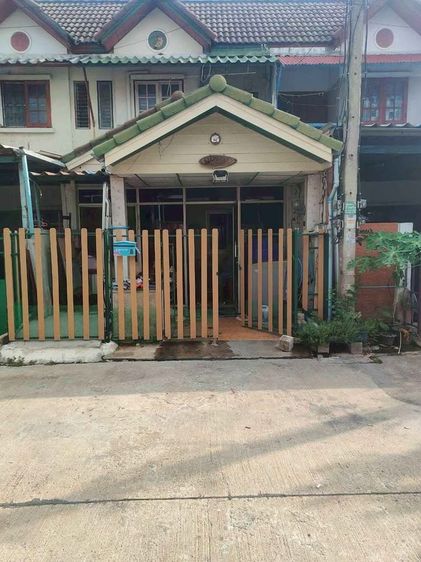 อื่นๆ ไม่มี เจ้าของขายเอง ทาวน์เฮ้าส์ 18ตรว. 3ห้องนอน 2ห้องน้ำ แถม แอร์ 4 ตัว รูปที่ 2