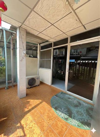 อื่นๆ ไม่มี เจ้าของขายเอง ทาวน์เฮ้าส์ 18ตรว. 3ห้องนอน 2ห้องน้ำ แถม แอร์ 4 ตัว รูปที่ 4