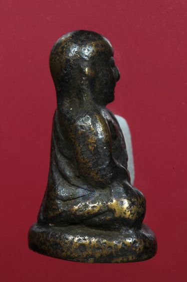 พระหลวงพ่อเงินสวยๆค่ะเก่าค่ะ รูปที่ 3