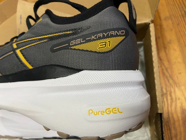 Asics  Gel-Kayano 31 Men ไซส์ US8.5 EUR42 ของแท้ รูปที่ 9