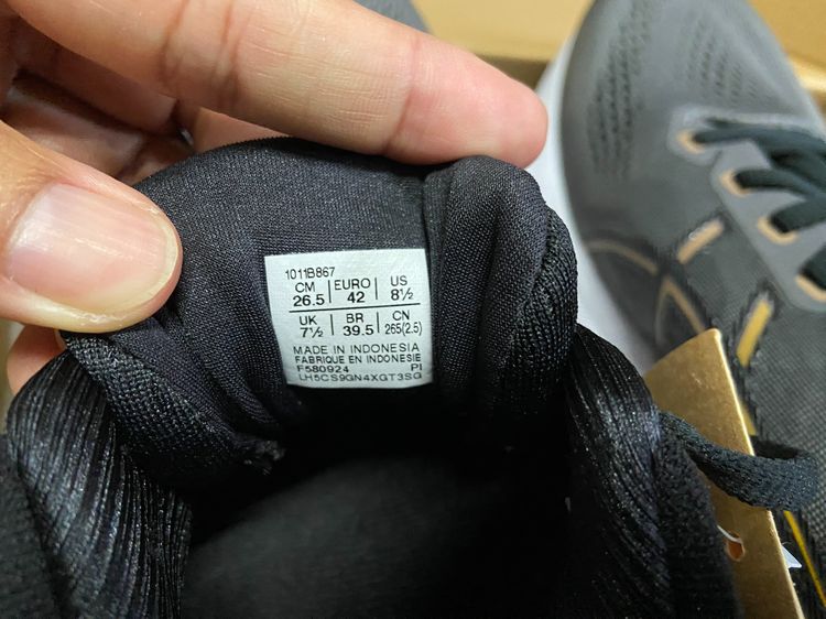 Asics  Gel-Kayano 31 Men ไซส์ US8.5 EUR42 ของแท้ รูปที่ 12