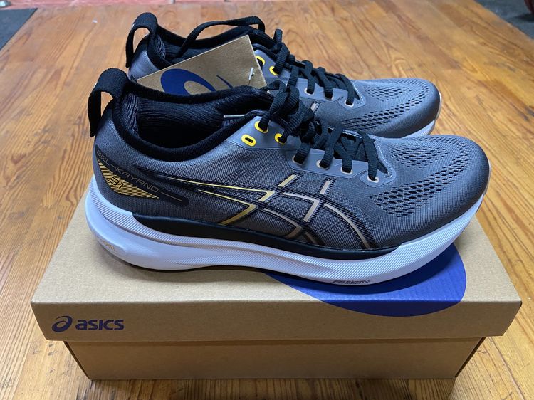 Asics  Gel-Kayano 31 Men ไซส์ US8.5 EUR42 ของแท้ รูปที่ 3