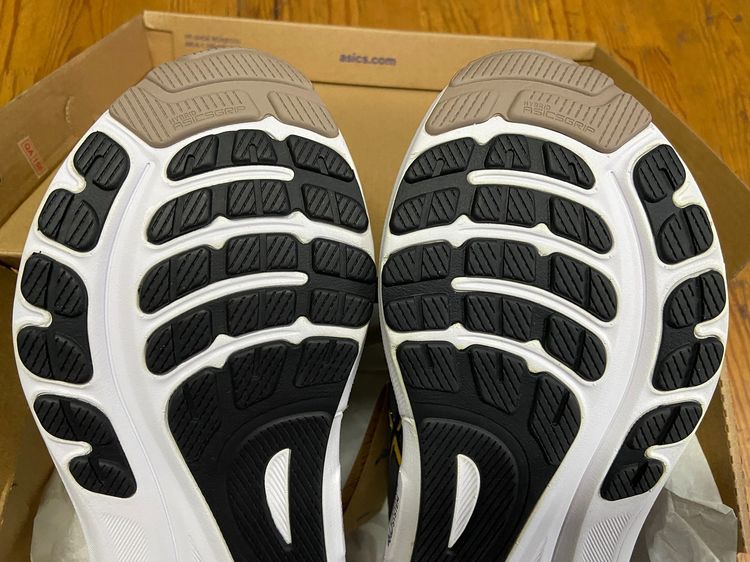 Asics  Gel-Kayano 31 Men ไซส์ US8.5 EUR42 ของแท้ รูปที่ 6