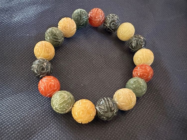 อื่นๆ ข้อมือ หยก 5 สี 