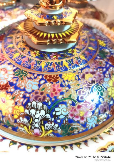 ✅✅  ขายชามชุดเบญจรงค์​ เซ็ต​ 8​ ลูก​ ✅✅   🌺 ราคา​ 4,900​ บาท​ 🌺 ค่าส่ง​ 100​ บาท รูปที่ 4