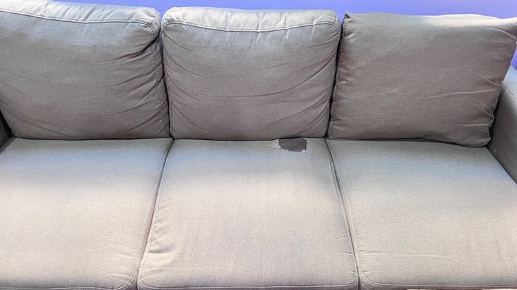 โซฟาแบรนด์Koncept โคงเหล็ก ถอดซักได้ สภาพมหม่ มีตำหนินิดเดียวตามรูป ไม่มีผลต่อการใช้งาน  รูปที่ 6