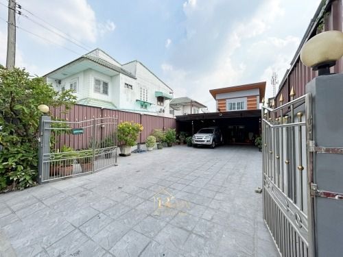 🎇ขายบ้านเดี่ยว 2 ชั้น 🎇 เนื้อที่ 97.2 ตร.ว. หมู่บ้านกฤติกา ซอยประชาอุทิศ ถนนสรงประภา ดอนเมือง ใกล้สนามบินดอนเมือง