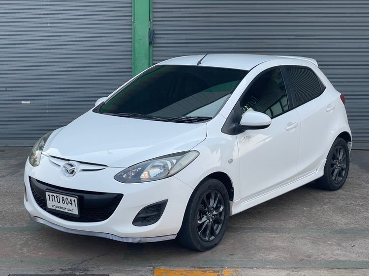 Mazda Mazda 2 2012 1.5 Groove Sedan เบนซิน ไม่ติดแก๊ส เกียร์ธรรมดา ขาว รูปที่ 2