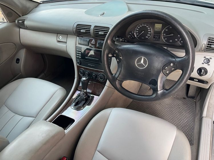 Mercedes-Benz C-Class 2005 C180 Kompressor Sedan เบนซิน ไม่ติดแก๊ส เกียร์อัตโนมัติ บรอนซ์เงิน รูปที่ 3