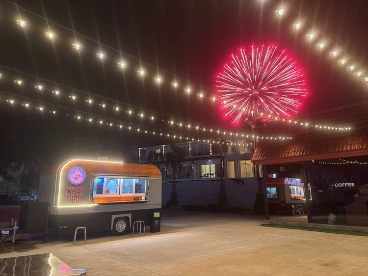 ฟู้ดเทรลเลอร์ ครัวมืออาชีพ อุปกรณ์ครบ สภาพพรีเมียม