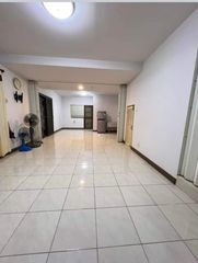 บ้านพร้อมที่ดิน