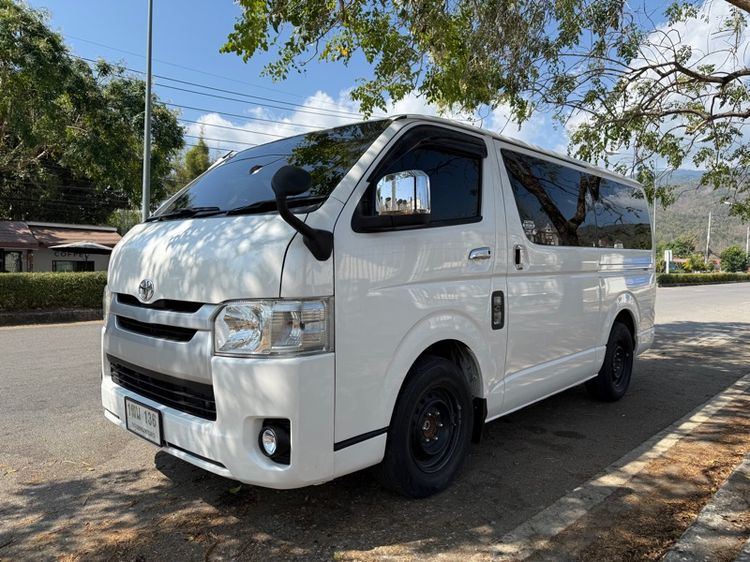 Toyota Hiace 2014 3.0 Economy Van ดีเซล ไม่ติดแก๊ส เกียร์ธรรมดา ขาว รูปที่ 3