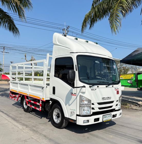 รถ ISUZU NLR 130 แรง ปี 2565  (4 ล้อไม่ติดเวลา)  รุ่นใหม่  ไมล์น้อย กะบะเหล็กคอกสูง ยาว 3.50 กว้าง 1.90 ม. รูปที่ 2
