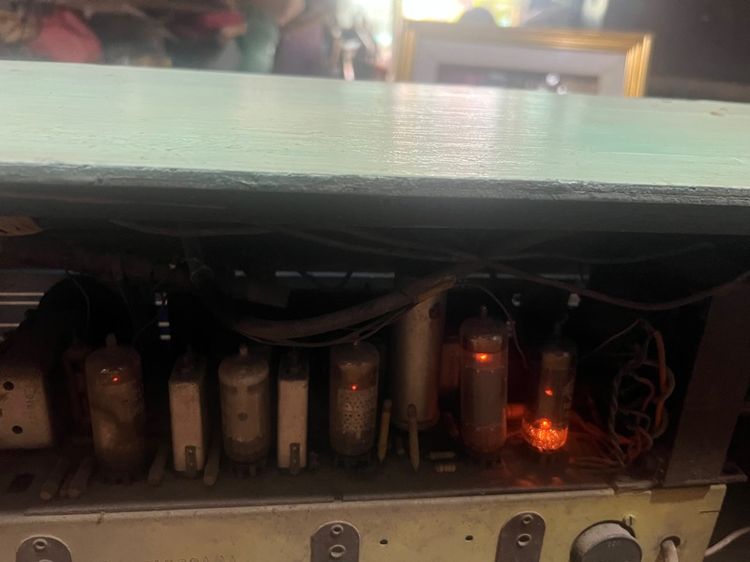 วิทยุหลอดวินเทจโบราณ รูปที่ 2