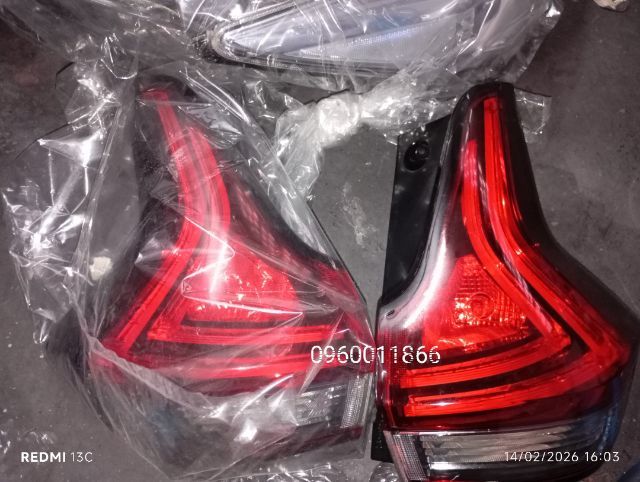 ไฟท้าย เอกแปนเดอร์