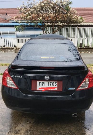 Nissan Almera 2012 1.2 E Sedan เบนซิน ไม่ติดแก๊ส เกียร์ธรรมดา ดำ รูปที่ 4