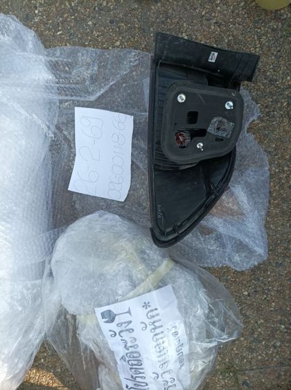 ไฟท้าย AC99 รูปที่ 2