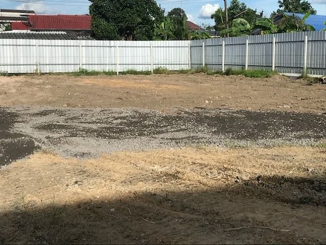 ที่ดินสวย  ถมแล้ว 1 ไร่ มีรั้ว ล็อคประตูได้  ให้เช่าระยะยาว ใกล้มอเตอร์เวย์สาย 7 ด่านหนองขาม  ใกล้นิคมอุตสาหกรรมแหลมฉบัง, ใกล้สหพัฒน์ศรีราชา รูปที่ 4